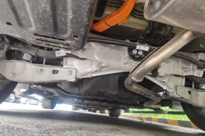 Li Auto L8