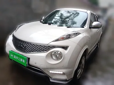 Infiniti ESQ