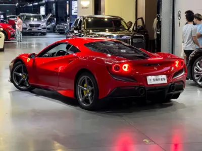 Ferrari F8