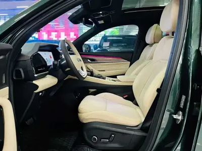 Geely Xingyue L