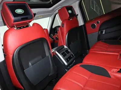Land Rover Sport
