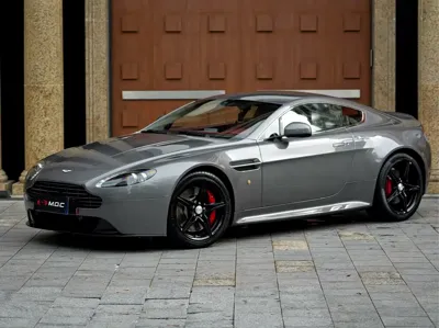 Aston Martin V8 Vantage
