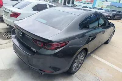 Mazda Mazda 3 Axela