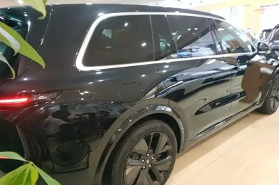 Li Auto L9