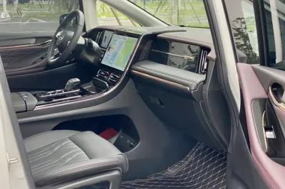 GAC Trumpchi M8