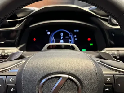 Lexus RZ