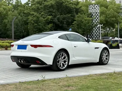 Jaguar F-Type