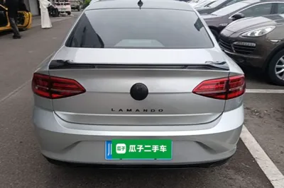 Volkswagen Lamando