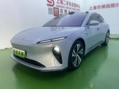 Nio ET5