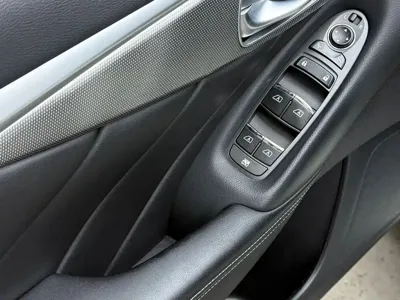 Infiniti Q50L