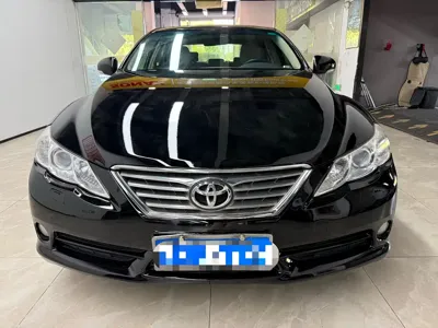 Toyota Reiz
