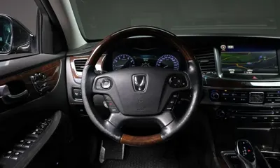 Hyundai Equus