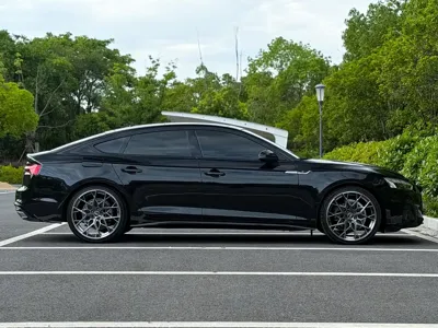 Audi A5 (Import)