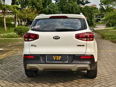 Kia KX3