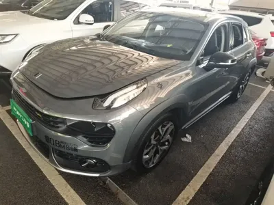 Lynk & Co 02