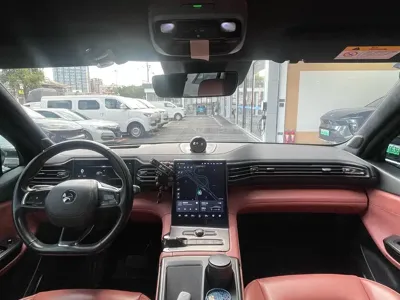 Nio EC6
