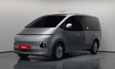 Hyundai Staria