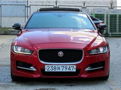 Jaguar XE