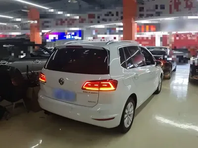 Volkswagen Golf Sportsvan