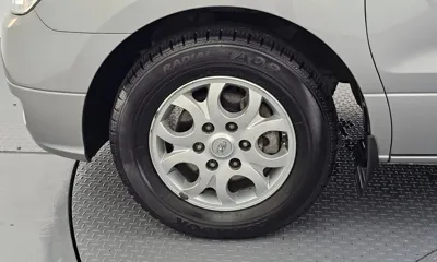 Hyundai Starex