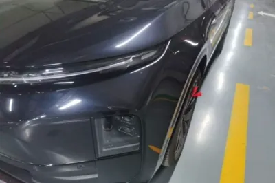 Li Auto L6