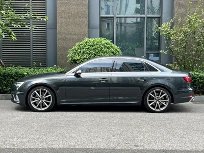 Audi S4