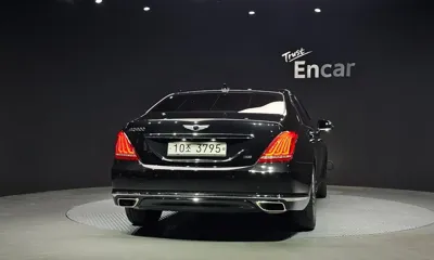 Genesis EQ900