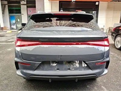 BYD e2