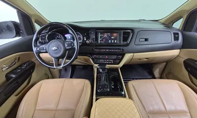Kia Canival