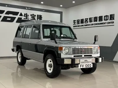 Mitsubishi Pajero (Import)