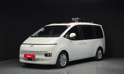Hyundai Staria
