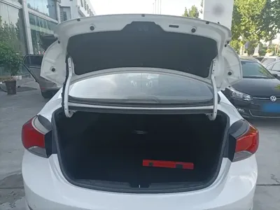 Hyundai Elantra Langdong