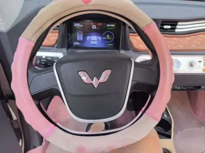 Wuling MINIEV