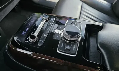 Genesis EQ900