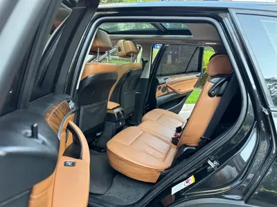 BMW X5 (Import)