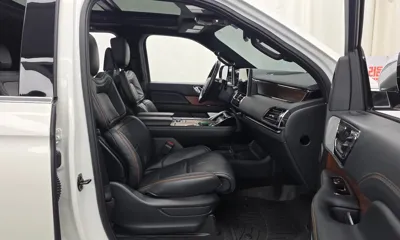 Lincoln Navigator