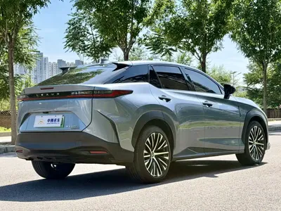Lexus RZ