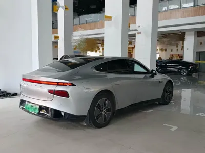 Xpeng P7