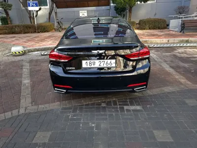 Hyundai Genesis