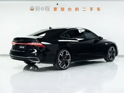 Audi A7L