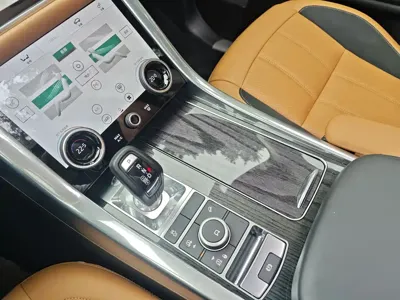 Land Rover Sport
