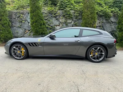 Ferrari GTC4 Lusso