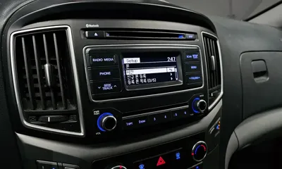 Hyundai Starex