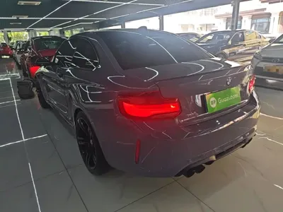 BMW M2