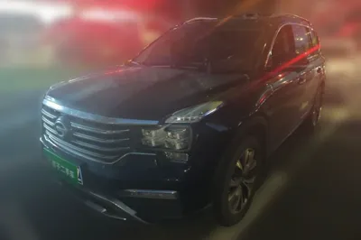 GAC Trumpchi GS8