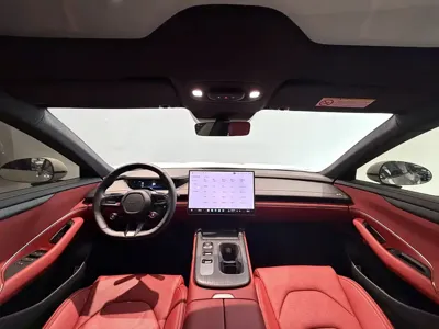 Xiaomi SU7