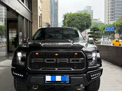 Ford F-150 Raptor