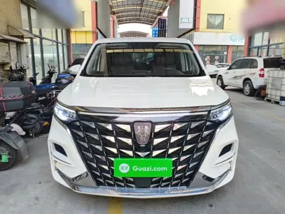 Roewe iMAX8