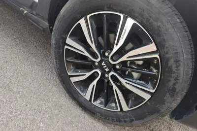 Kia kx1 Stonic