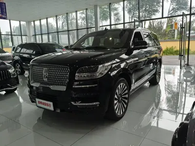 Lincoln Navigator